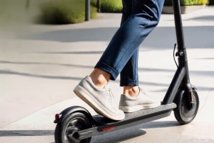 93% of UAE Residents Report Seeing Reckless E-Scooter Riding as Safety Concerns Grow
